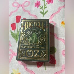 New Bicycle The Wonderful Wizard of Oz Playing Cards - Green & Gold